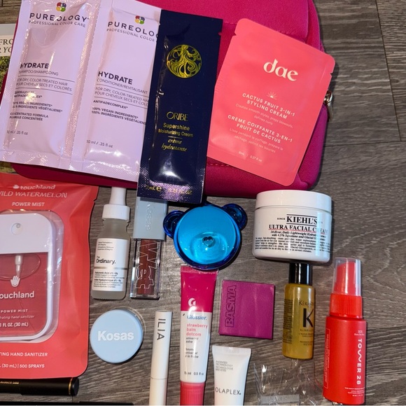 30 Piece Makeup Bundle PLEASE READ! - Picture 3 of 5